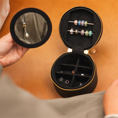 Scatola porta gioielli, nera